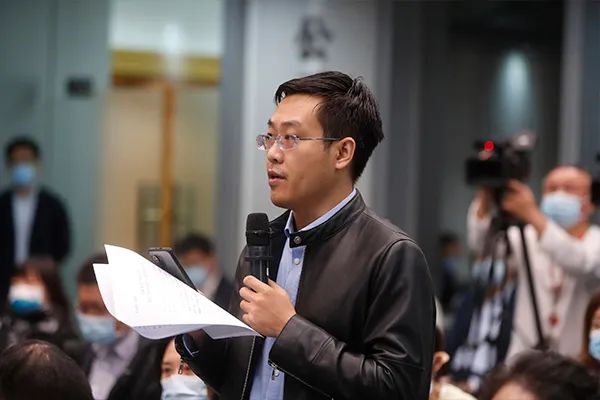 国知局：截至9月，我国发明专利有效量为408.1万件，十年来累计减免专利、商标收费1262.8亿元